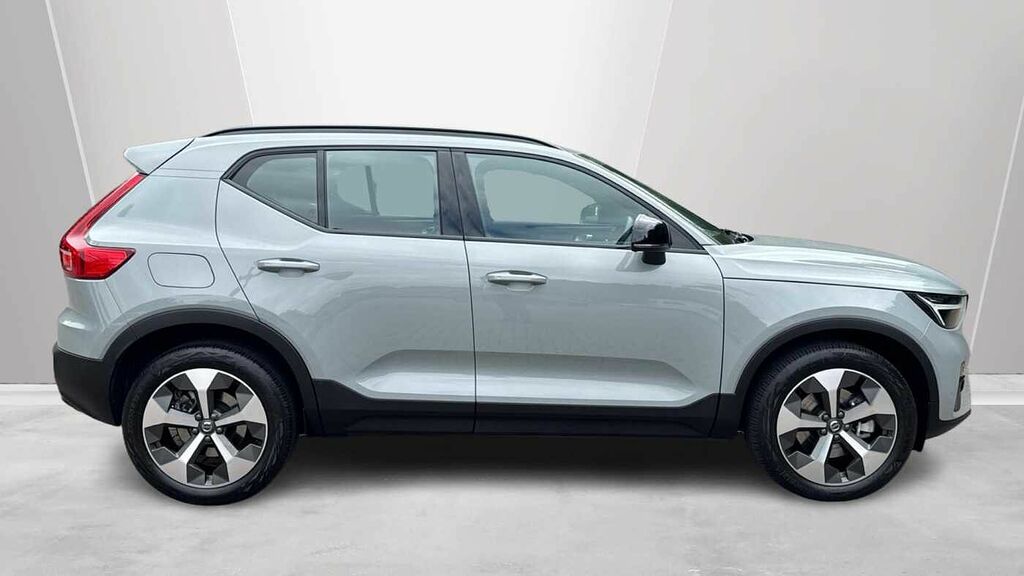Volvo XC40 Plus, B4 Mild Hybrid, Rear Camera-19 Allo LV74VLH Grey #3