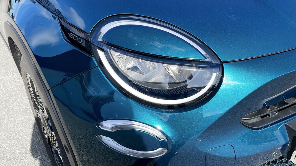 Fiat 600 Hatchback Blue #35