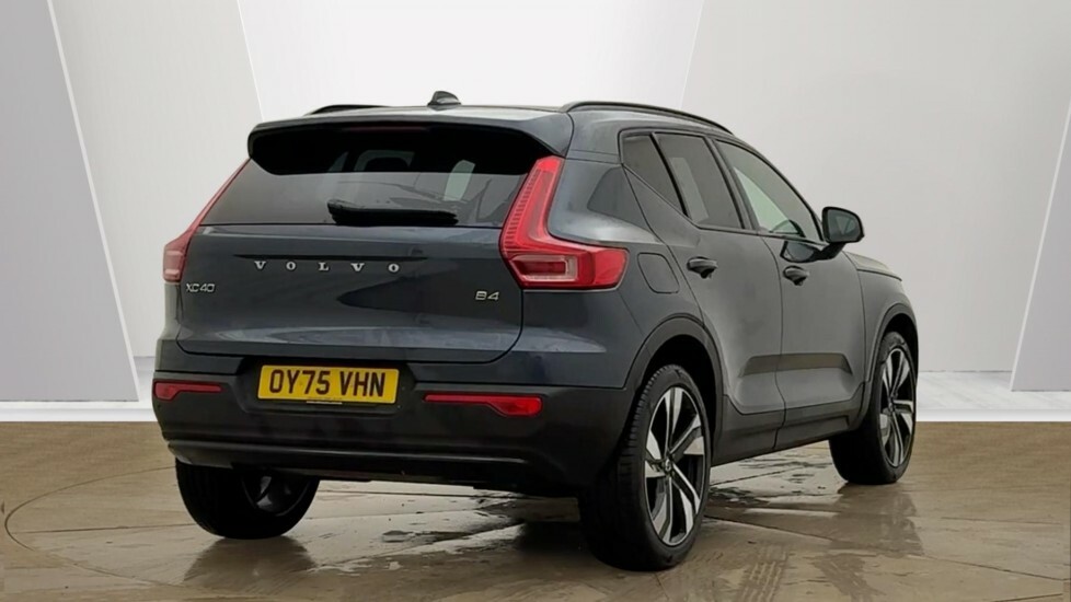 Volvo XC40 Plus, B4 Mild Hybrid, Dark OY75VHN Blue #3