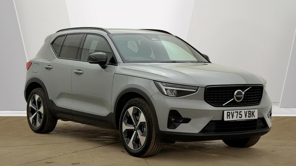 Volvo XC40 Plus, B3 Mild Hybrid, Dark Grey