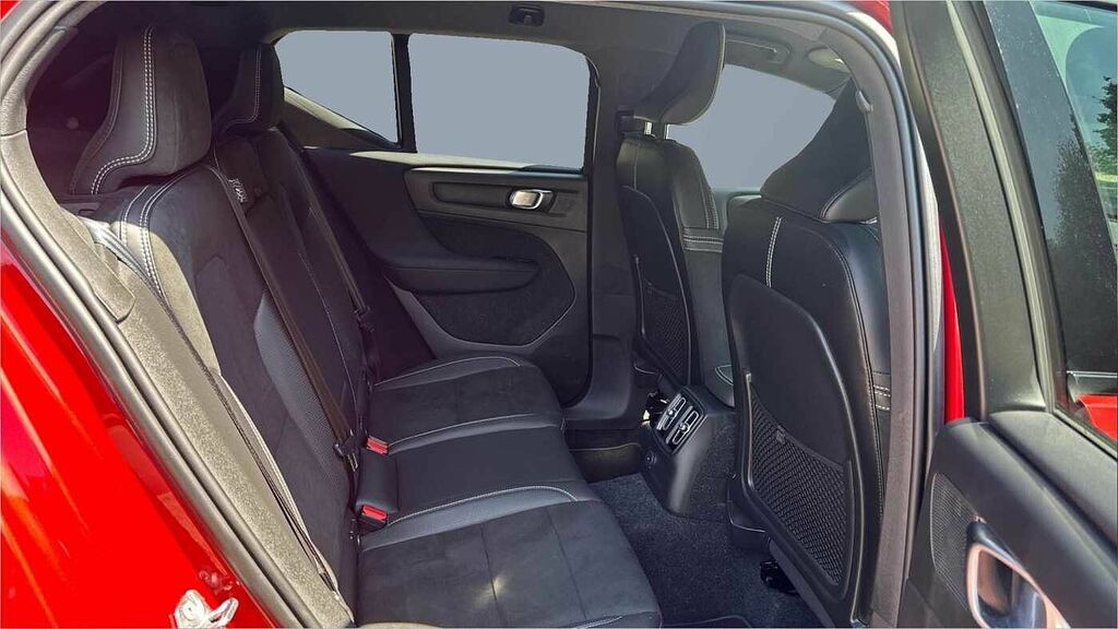 Volvo XC40 Recharge R-design Pro, T5 20 Alloys - Sensus Nav CF71FAM Red #6