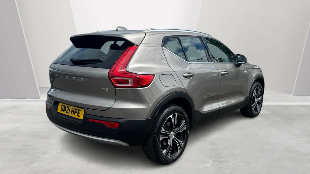 Volvo XC40 1.5 T3 163 Inscription Pro Geartronic Grey #2