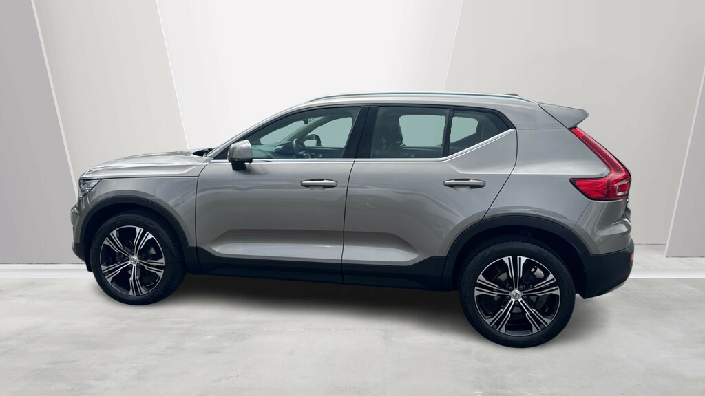 Volvo XC40 2021 21 B4 Black #15