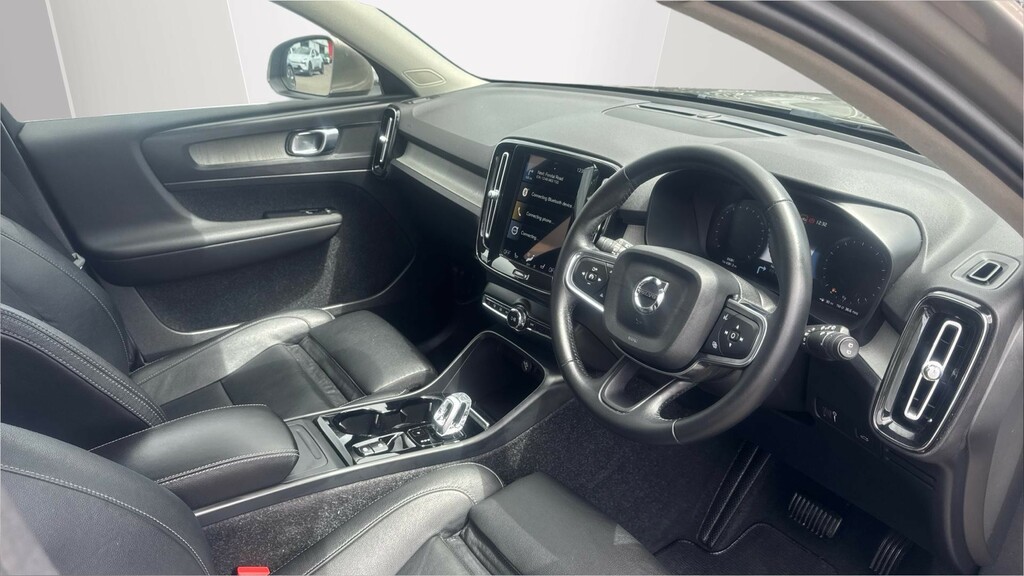Volvo XC40 1.5 T3 163 Inscription Pro Geartronic Grey #4