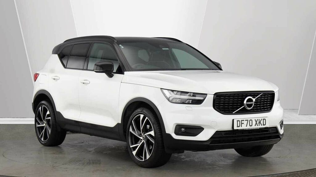 Volvo XC40 R-design Pro, T3 20 Alloys-heated Wind DF70XKD White #2