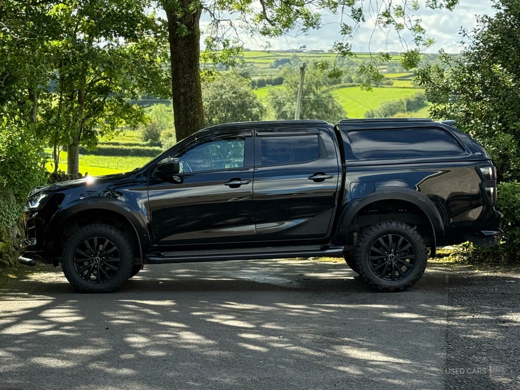 Isuzu D-Max 1.9 V-cross Double Cab 4X4 SB64TAG Black #6