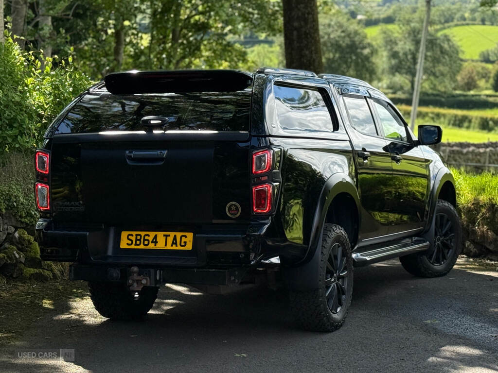Isuzu D-Max 1.9 V-cross Double Cab 4X4 SB64TAG Black #2