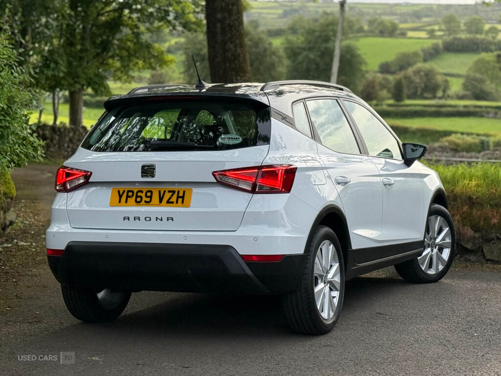 Seat Arona 1.6 Tdi Se Technology Lux Ez YP69VZH White #2