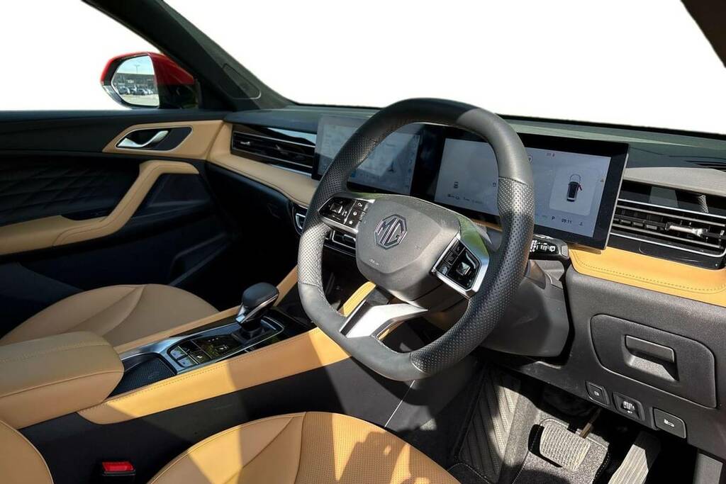 MG HS 1.5 T-gdi Phev Trophy KV26ZHF Red #5