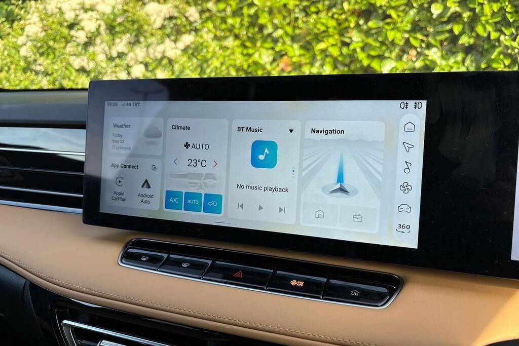 MG HS 1.5 T-gdi Phev Trophy KV26ZHF Red #4
