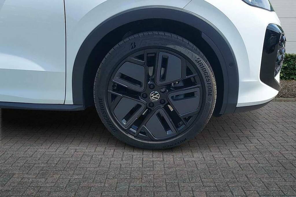 Volkswagen T-Roc 1.5 Etsi 150 R-line Dsg BV26VCT White #5