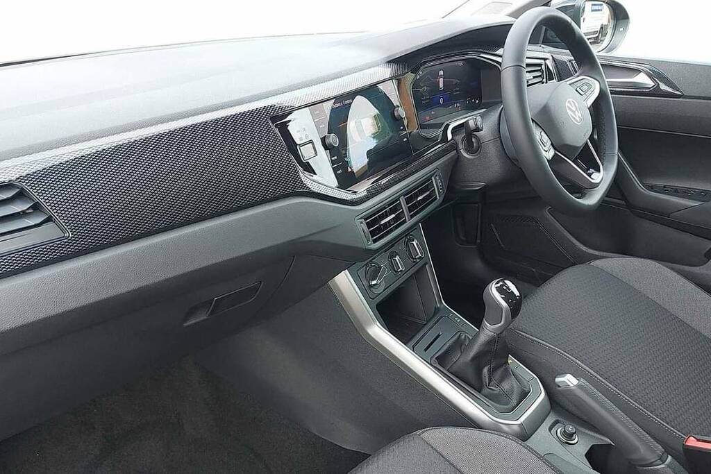 Volkswagen Taigo 1.0 Tsi Life BG26EPX Black #2