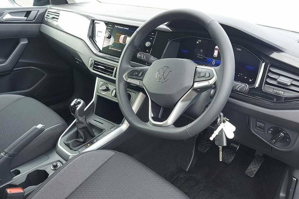 Volkswagen Taigo 1.0 Tsi Life BG26EPX Black #6