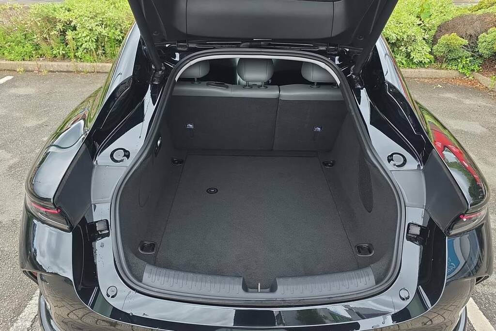 MG IM5 553Kw Performance 100Kwh BD26TSV Black #2