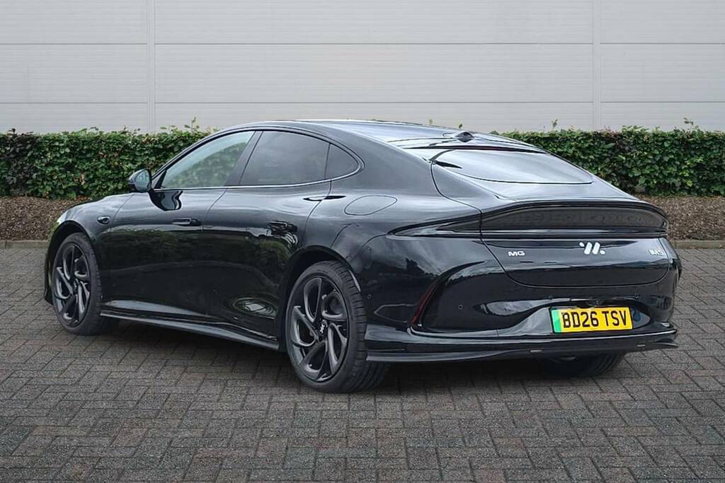 MG IM5 553Kw Performance 100Kwh BD26TSV Black #5