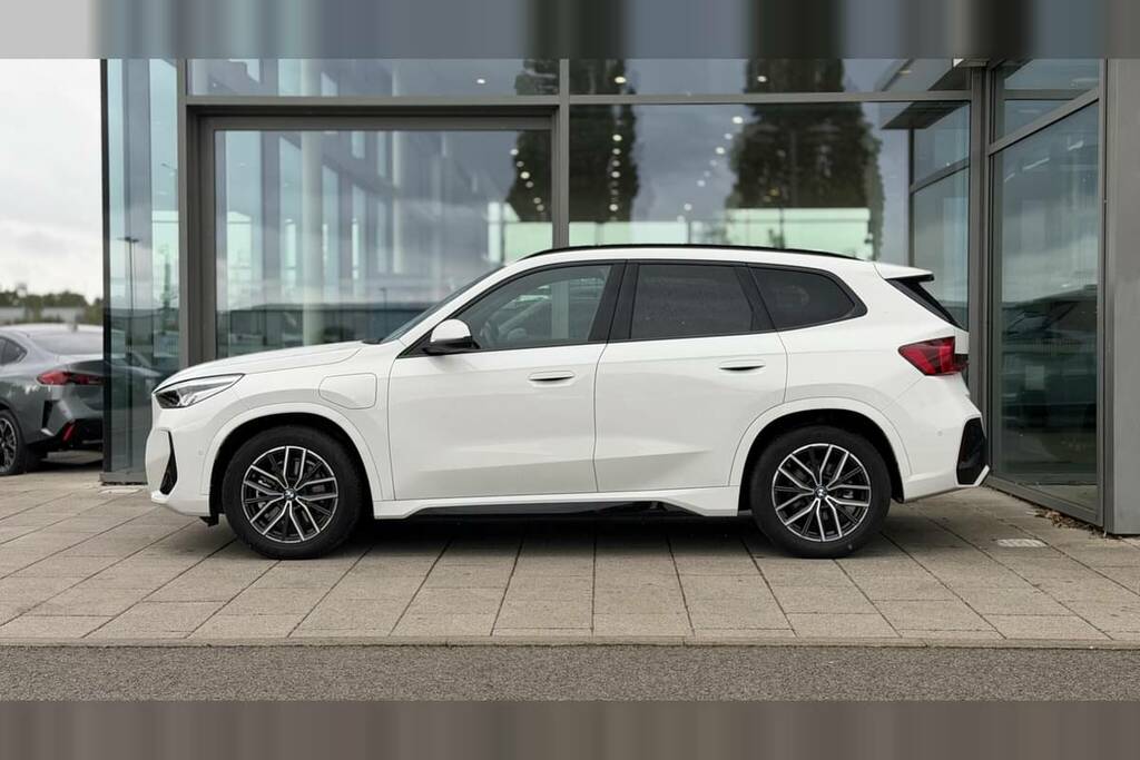 BMW X1 Xdrive 30E M Sport Step AP75GJU White #4