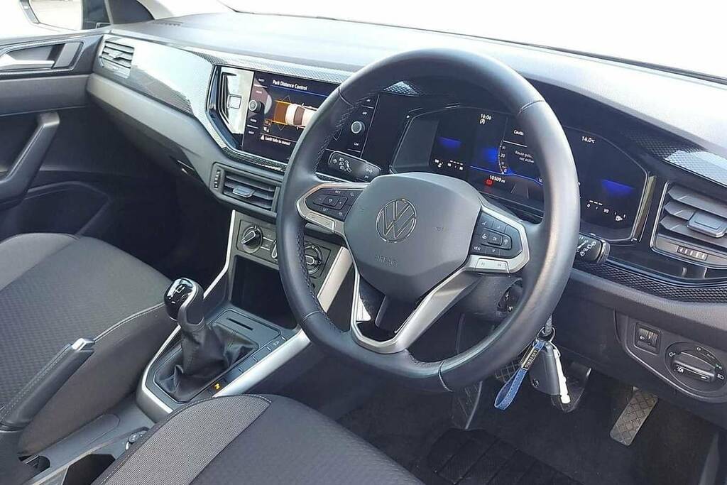 Volkswagen Polo 1.0 Tsi Life BA24YHJ Black #6