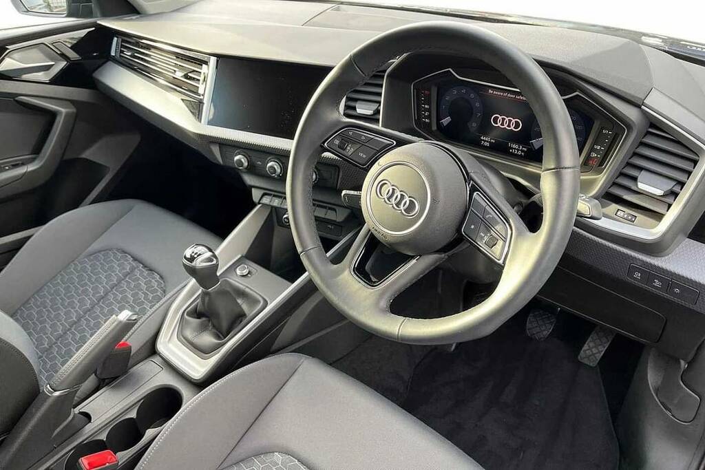Audi A1 30 Tfsi 110 Sport Black #6