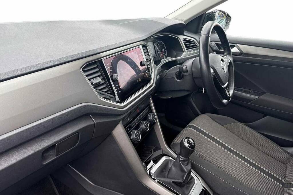 Volkswagen T-Roc 1.5 Tsi Evo Se Black #2