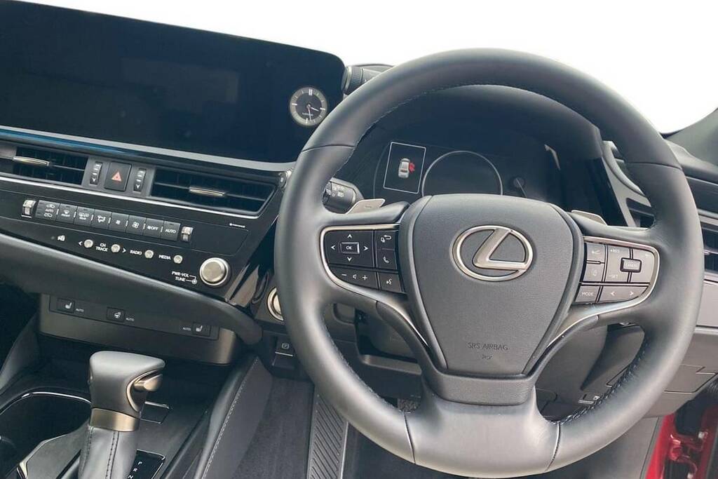 Lexus ES 300H 2.5 Premium Cvt Red #5