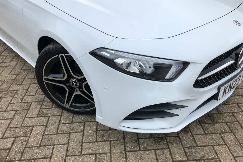 Mercedes-Benz A Class A180d 2.0 Amg Line Executive KN23YLG White #6