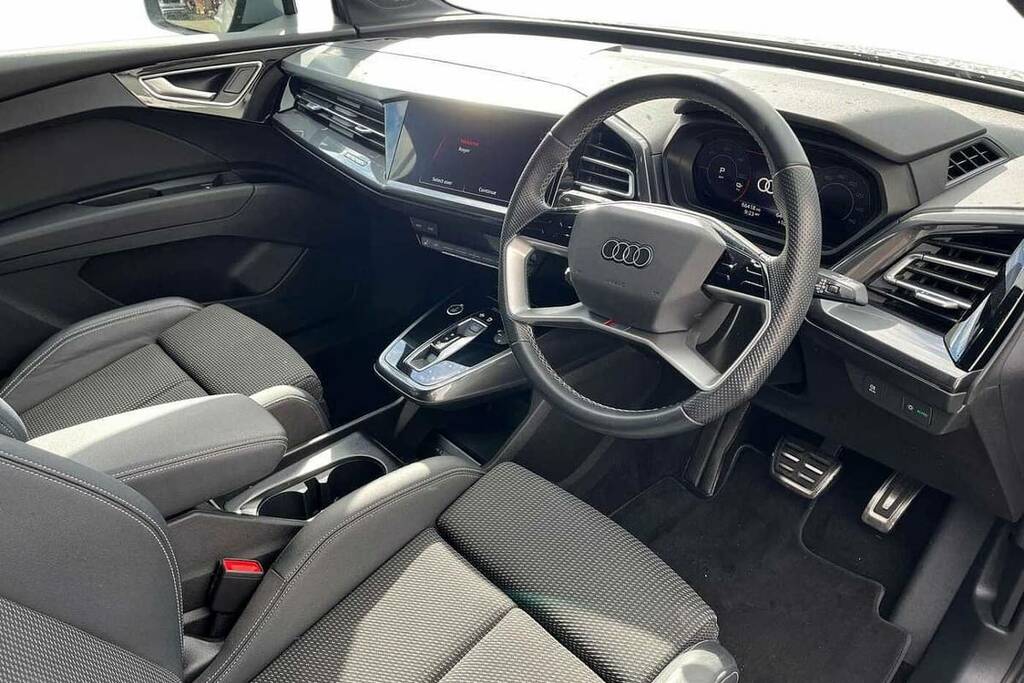 Audi Q4 E Tron 150Kw 40 82Kwh S Line Grey #6
