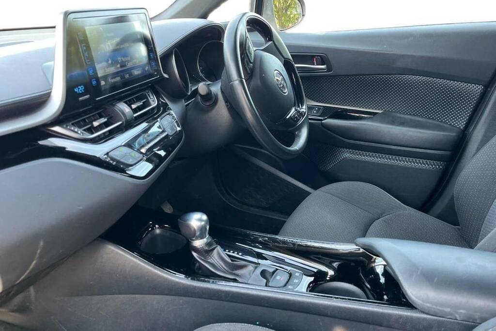 Toyota C-Hr 1.8 Hybrid Dynamic Cvt FL68UZN Silver #6