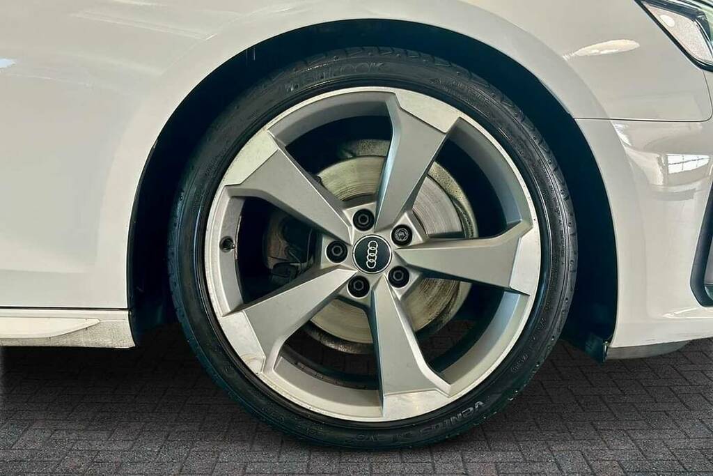 Audi A4 35 Tfsi Black Edition S Tronic YG20NDE White #5