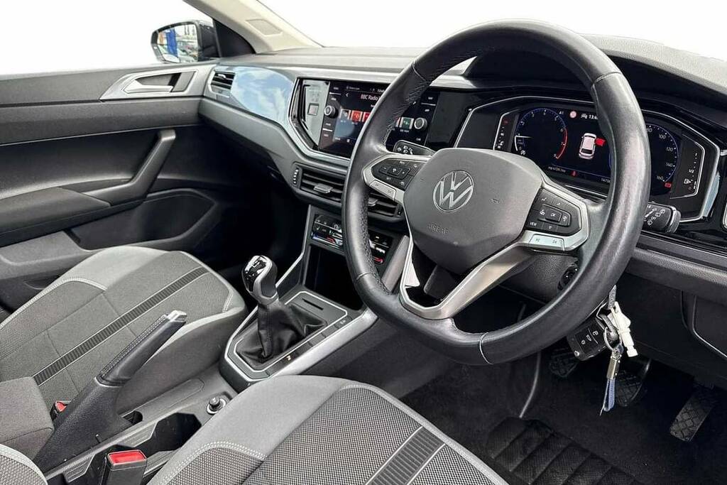 Volkswagen Polo 1.0 Tsi Style VK72YAE Black #6