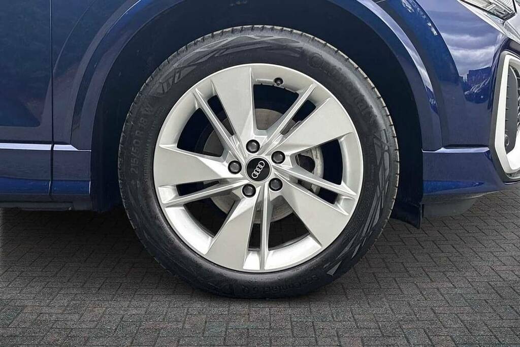 Audi Q2 35 Tfsi S Line S Tronic FP22CVC Blue #5
