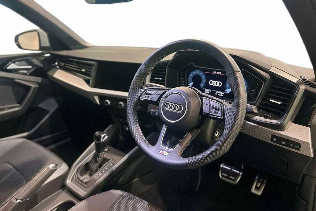 Audi A1 35 Tfsi S Line S Tronic DX74ULW Grey #6