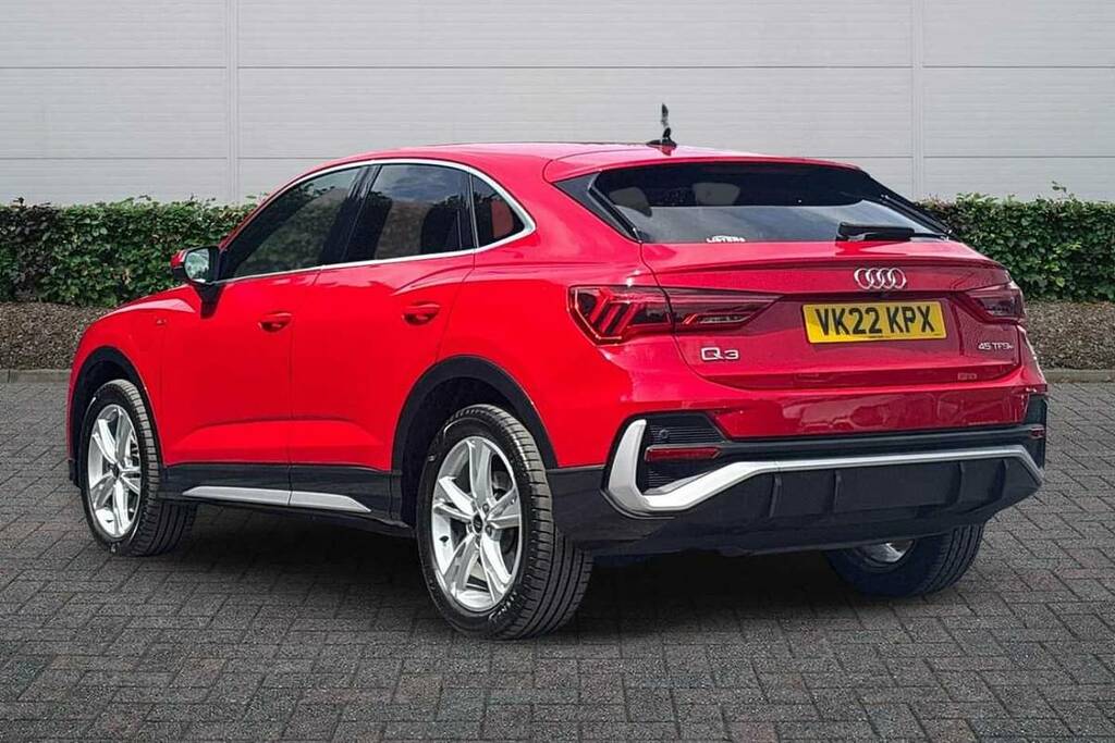 Audi Q3 45 Tfsi E S Line S Tronic VK22KPX Red #3