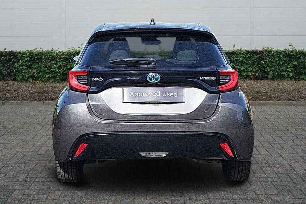 Toyota Yaris 1.5 Hybrid Excel Cvt GY23CKO Grey #4