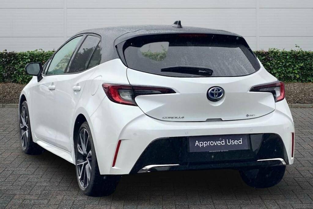 Toyota Corolla 1.8 Hybrid Excel Cvt FH74AVN White #2