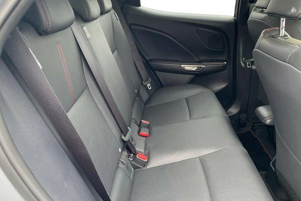 Lexus LBX 1.5 Premium E-cvt WR25OTH Grey #6