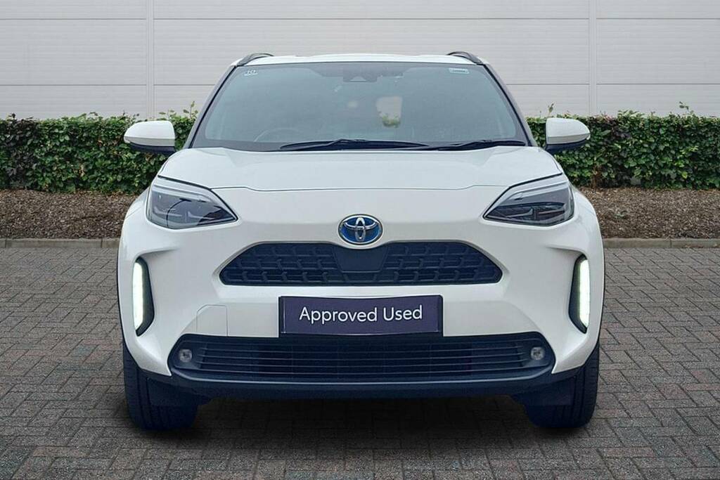 Toyota Yaris Cross 1.5 Hybrid Design Cvt BF73TSZ White #3