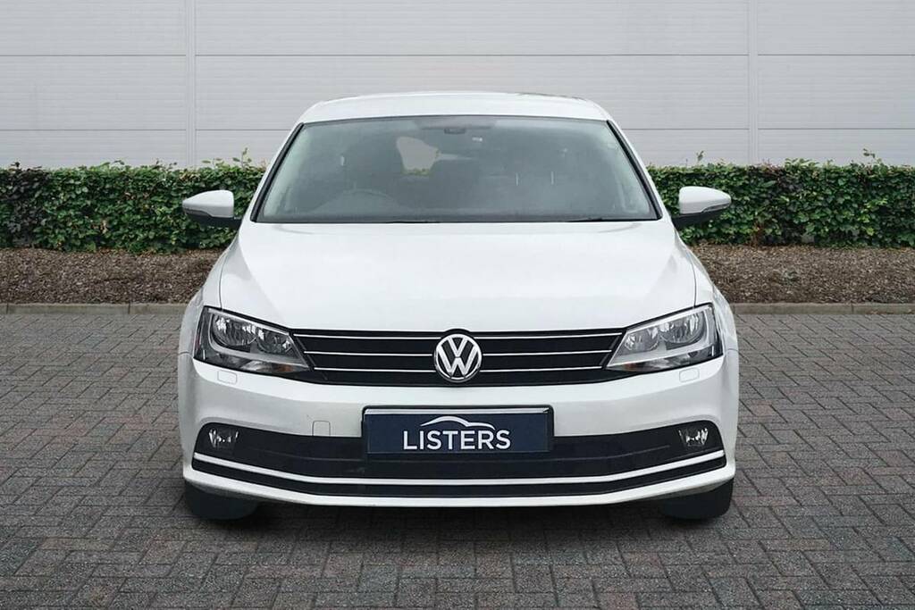 Volkswagen Jetta 2.0 Tdi 150 Gt Dsg White #6