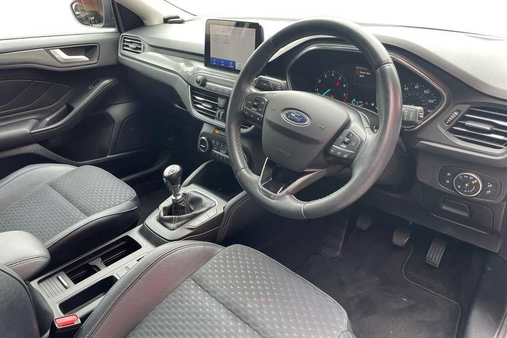 Ford Focus 1.0 Ecoboost 125 Titanium X #4