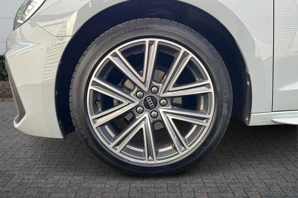Audi A1 25 Tfsi S Line BD73UYV Grey #5