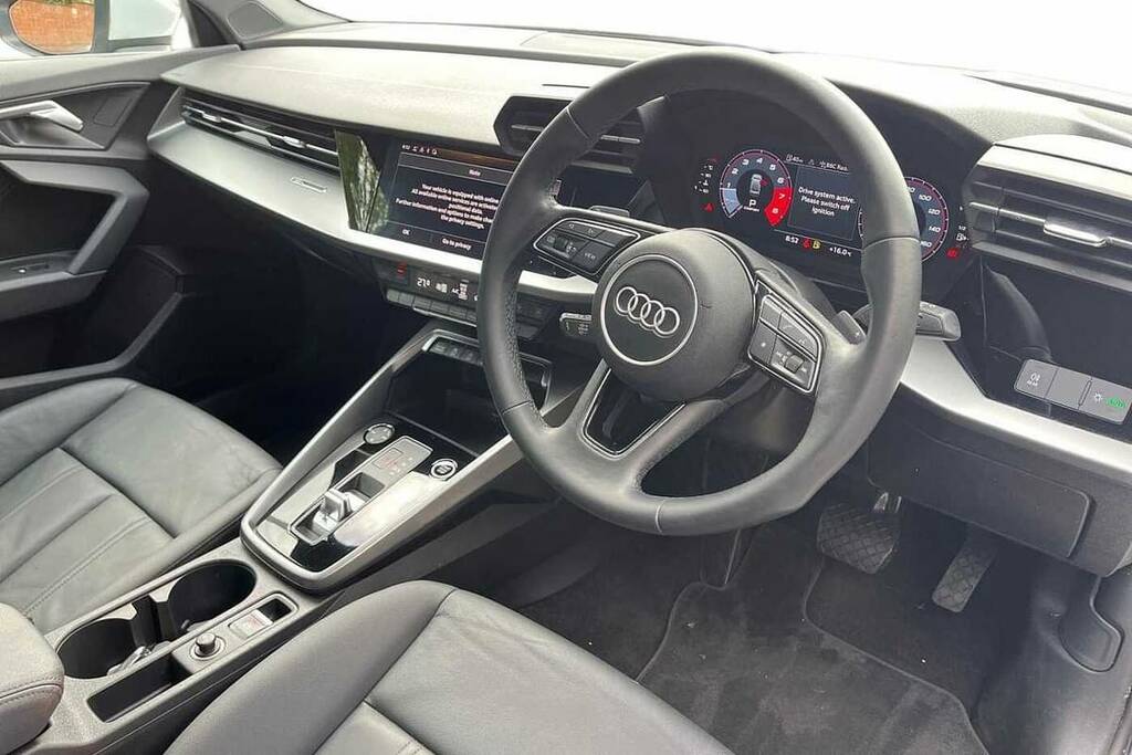Audi A3 35 Tfsi Sport S Tronic VN22VTG White #6