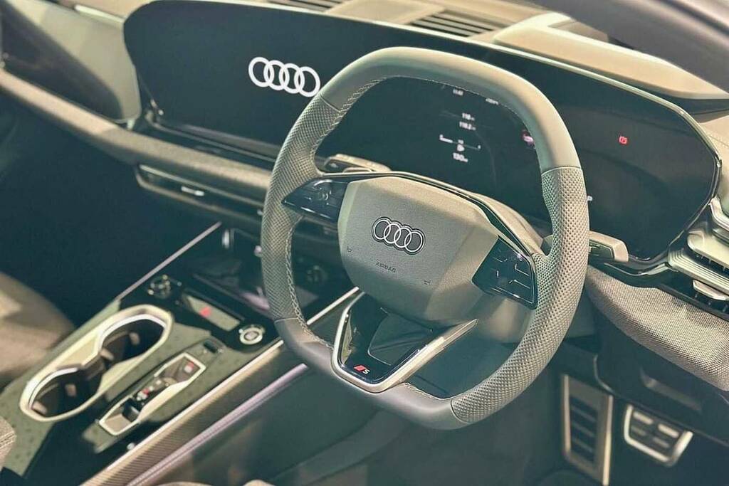 Audi A6 Saloon 2.0 Tdi Quattro 204 Edition 1 S Tronic BT26OYJ White #6