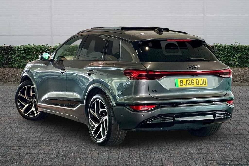 Audi Q6 E-Tron 185Kw 83Kwh Edition 1 Grey #3