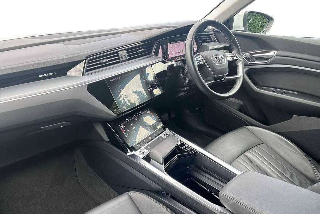 Audi E-tron 230Kw 50 Quattro 71Kwh Technik White #2
