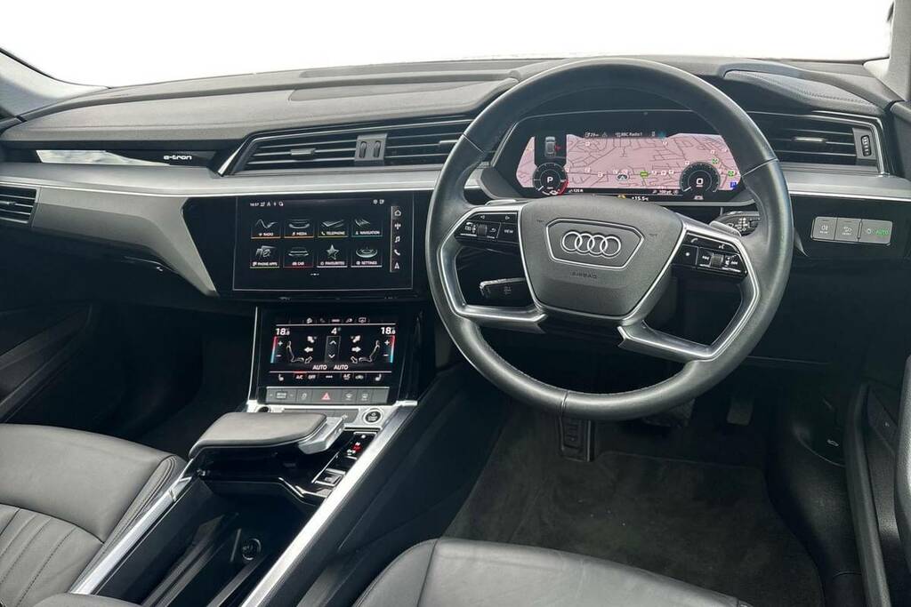 Audi E-tron 230Kw 50 Quattro 71Kwh Technik ND70LPV White #4