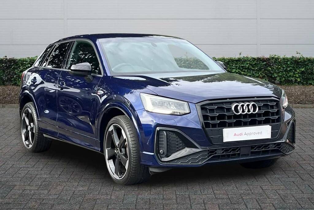 Audi Q2 35 Tfsi Black Edition Blue