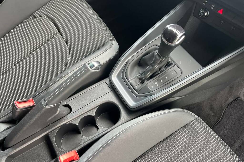 Audi A1 25 Tfsi S Line S Tronic BM25JPY Grey #5