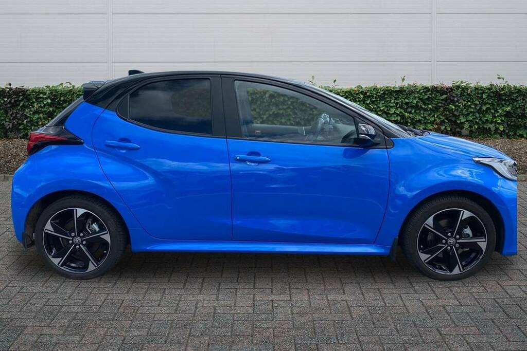 Toyota Yaris 1.5 Hybrid 130 Premiere Edition Cvt RO25VPU Blue #5