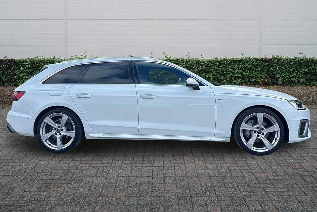 Audi A4 Avant 40 Tfsi 204 S Line S Tronic HG73RMO White #4