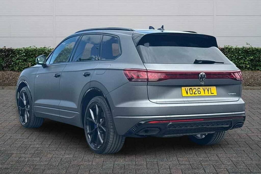 Volkswagen Touareg 3.0 V6 Tsi Ehybrid 4Motion R Tip Grey #3