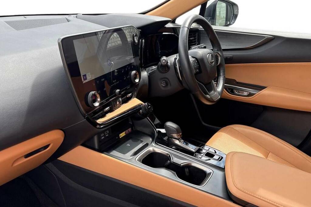 Lexus NX 450H 2.5 Takumi E-cvt Sunroof WP73EYB White #5
